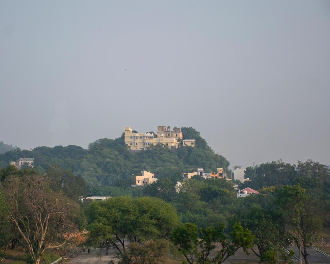 Titardi Garh- 18Th Century Castle Homestay Udaipur Exterior photo